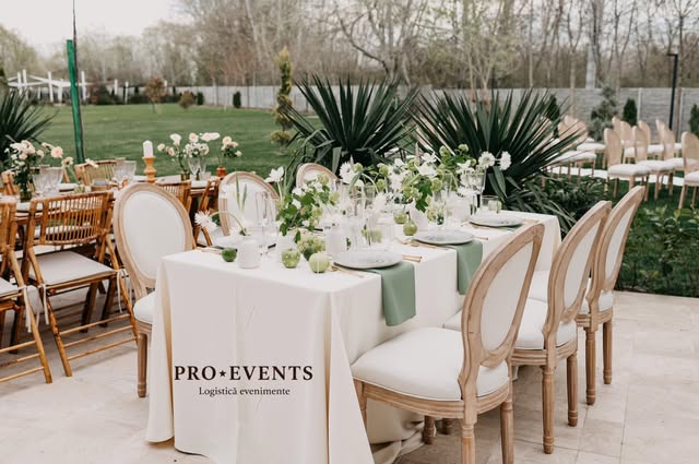 Aranjament de masă elegant realizat de Pro Events